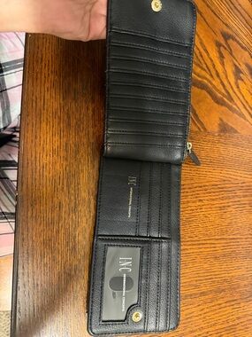 INC International Concepts Black Leather Trifold Card & Key Wallet